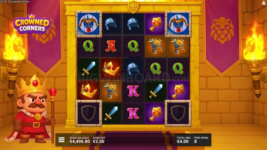 Crowned Corners slot