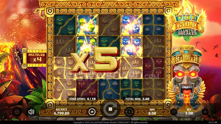 Fire and Gold Cluster Breaker slot