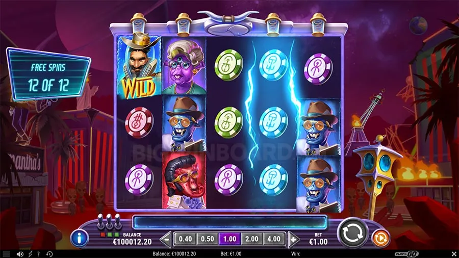 Invading Vegas Revenge on Mars slot