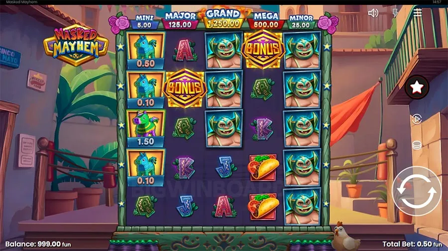 Masked Mayhem slot