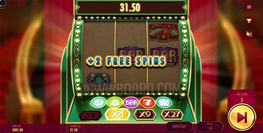Triple Royal Gold slot